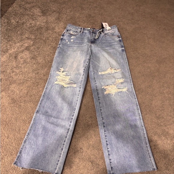 NWT Judy Blue Rigid Magic! - Picture 3 of 4